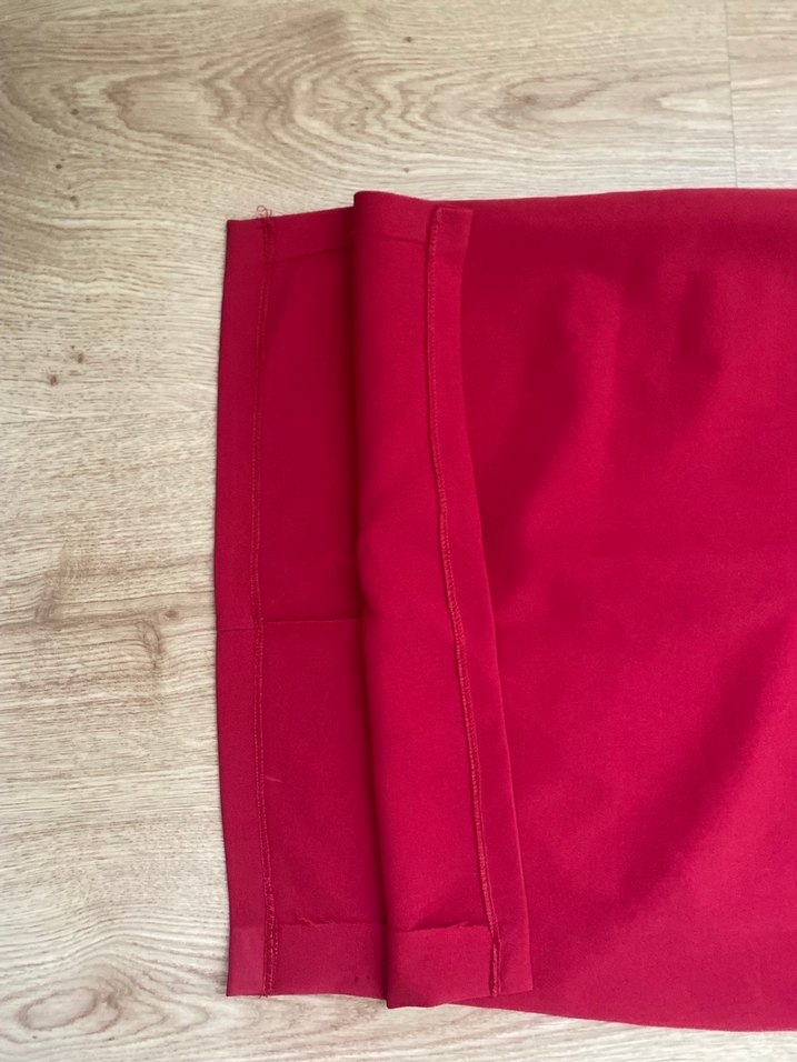 Kırmızı İnce Askılı Elbise - Görsel 2