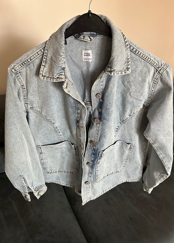 Gri Düğmeli Kadın Denim Ceket