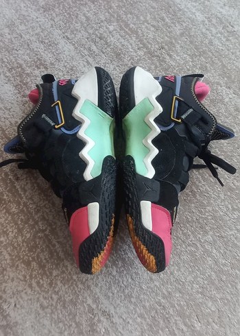 Desenli Çok Renkli Basketbol Ayakkabısı - Görsel 4