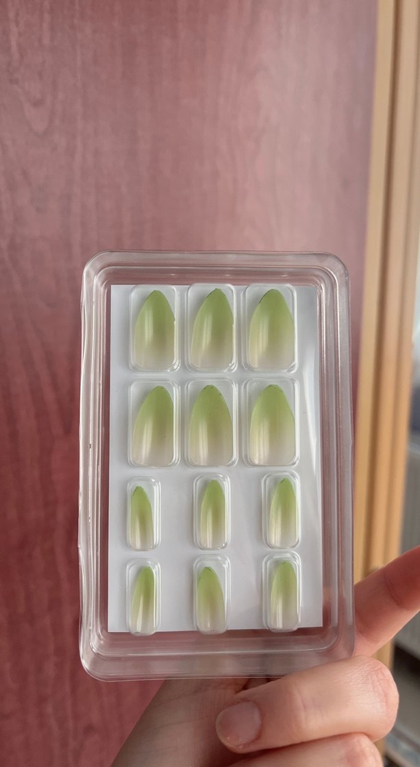 Pastel Yeşil Takma Tırnak Seti - Görsel 3