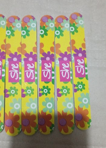 Renkli Çiçek ve Kalp Desenli Tırnak Törpüleri - Görsel 2