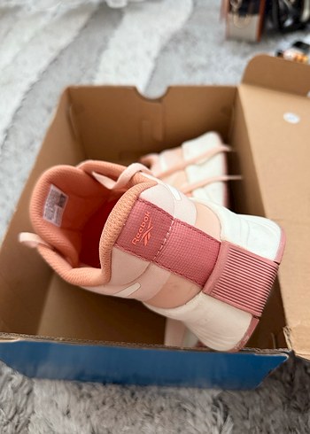 Reebok Pembe Reebok Kadın Spor Ayakkabı