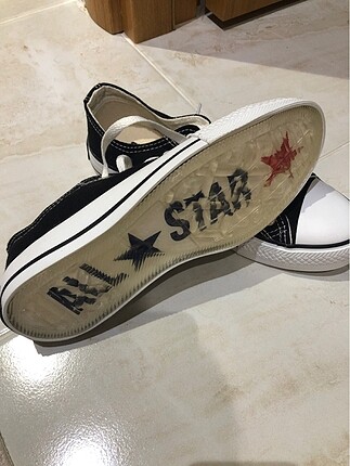 Converse siyah ayakkabı