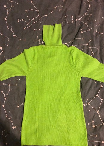 Yeşil Dik Yaka Örgü Kısa Kollu Kazak - Görsel 3