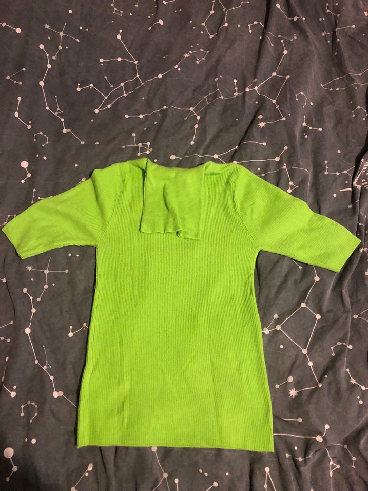 Yeşil Dik Yaka Örgü Kısa Kollu Kazak - Görsel 2