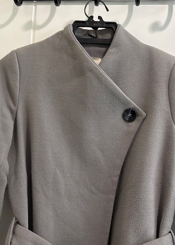 Gri Kuşaklı Kadın Kaşe Kaban - Görsel 2