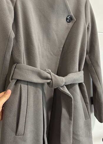 Gri Kuşaklı Kadın Kaşe Kaban - Görsel 4