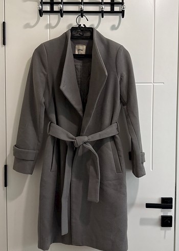 Gri Kuşaklı Kadın Kaşe Kaban - Görsel 6