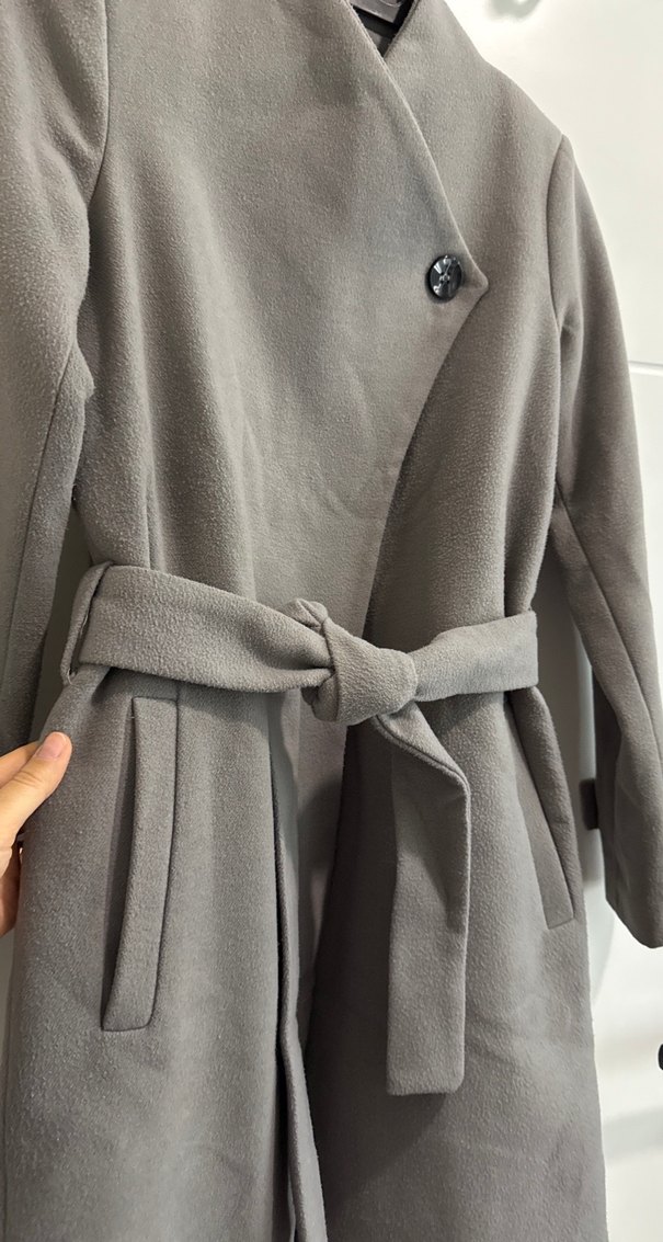 Gri Kuşaklı Kadın Kaşe Kaban - Görsel 4