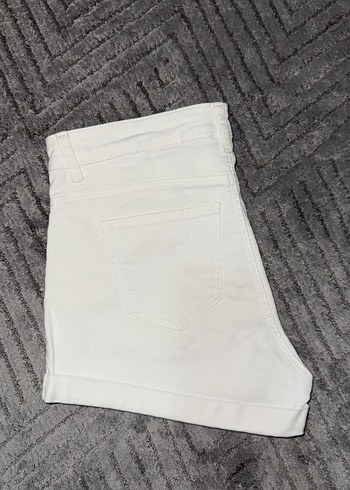 H&M Beyaz Mini Kadın Şort - Görsel 5
