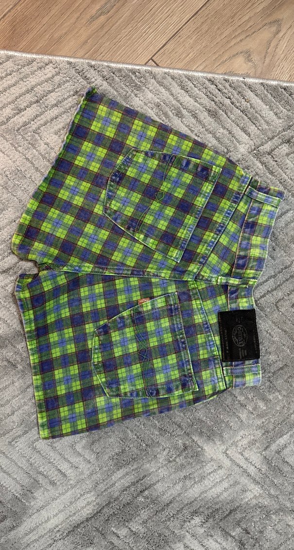 Ekose Desenli Mini Kot Şort - Görsel 4