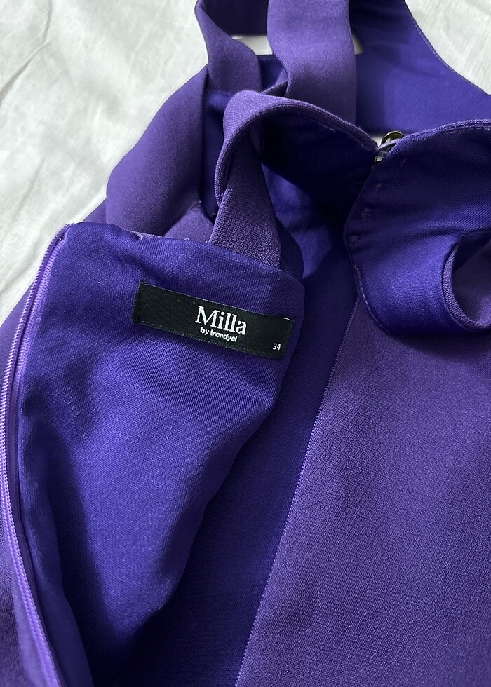 Trendyolmilla Kısa Abiye - Görsel 4