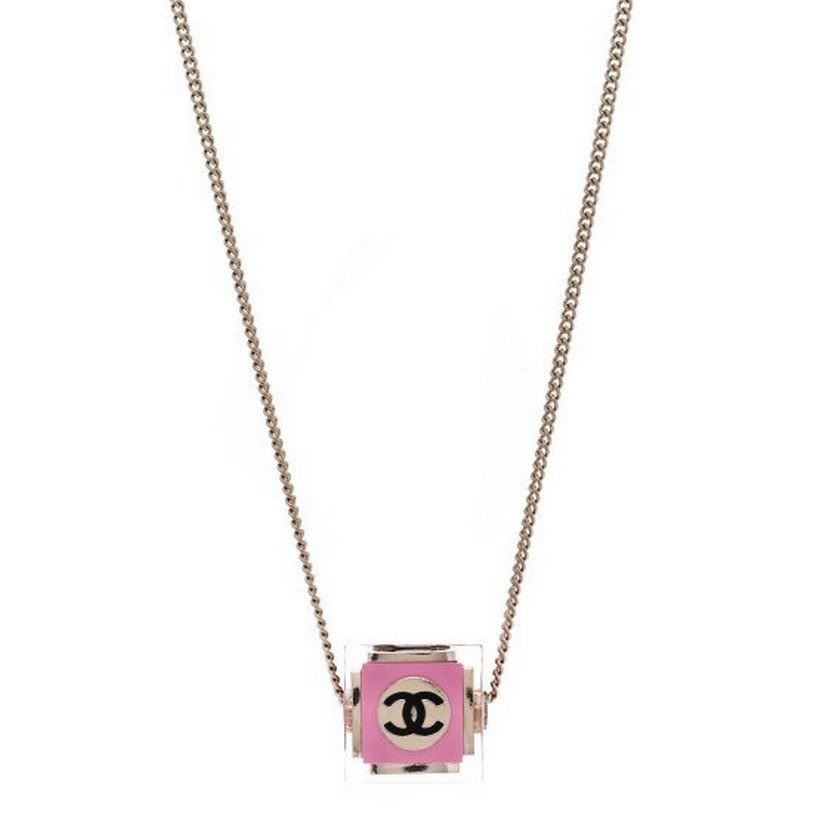 Chanel Pembe Zincir Detaylı Kadın Charm - Görsel 2