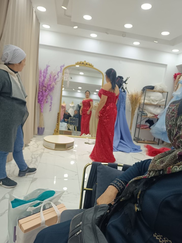 Klasik Kırmızı payet İşlemeli Uzun Abiye Elbise - Görsel 3