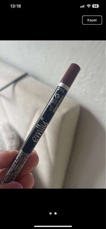 Flormar Emily 203 dudak kalemi