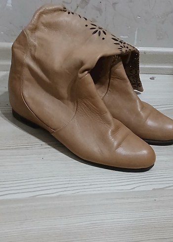 39,5 Beden Nakışlı camel renk Dizüstü Stiletto Bot