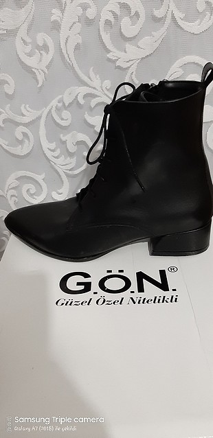 38 Beden siyah bot
