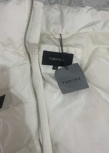 36 Beden Fabrika Kadın Beyaz Mont
