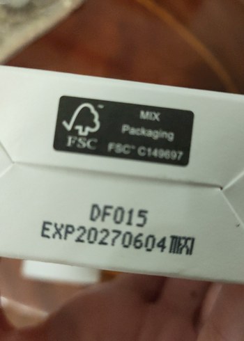 Isntree Hyaluronic Acid Doğal Güneş Kremi SPF 50 - Görsel 3