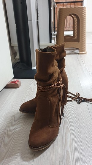 Markasız Ürün SIFIR KULLANILMAMIŞ AYAKKABI #TABA #AYAKKABI