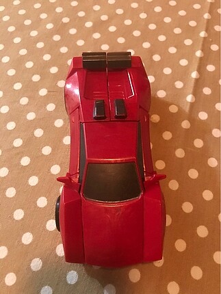 Transformers dönüşen araba