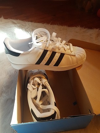 36bucuk orjinal superstar.