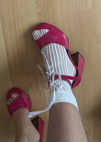 BRATZ Pembe Rugan Topuklu - Görsel 2