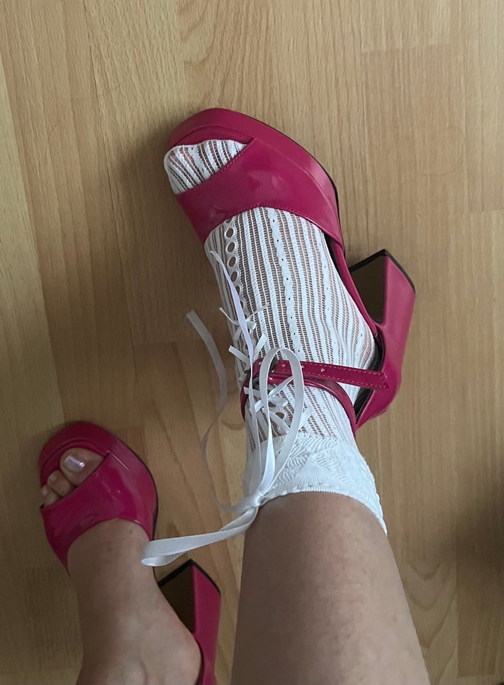 BRATZ Pembe Rugan Topuklu - Görsel 2