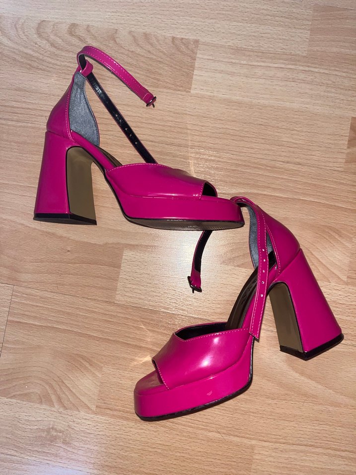 BRATZ Pembe Rugan Topuklu - Görsel 3