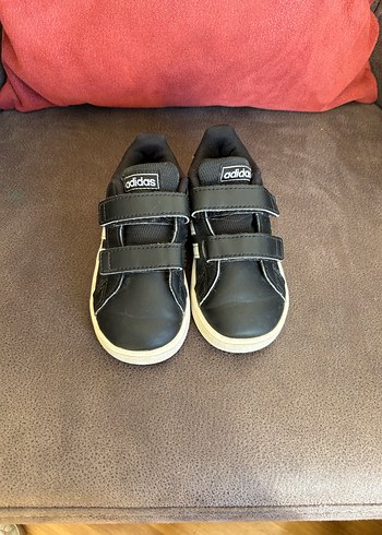 23 Beden Erkek Çocuk Siyah Çizgili Cırt Cırtlı adidasSpor Ayakkabı