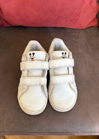 26 Beden beyaz Renk Mickey Mouse Desenli Erkek Çocuk adidas marka Spor Ayakkabı