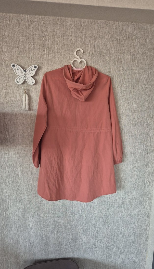 Pembe Kapüşonlu Uzun Kollu Spor ince Ceket - Görsel 3