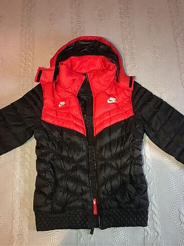 Nike Nike kaz tüyü şişme mont
