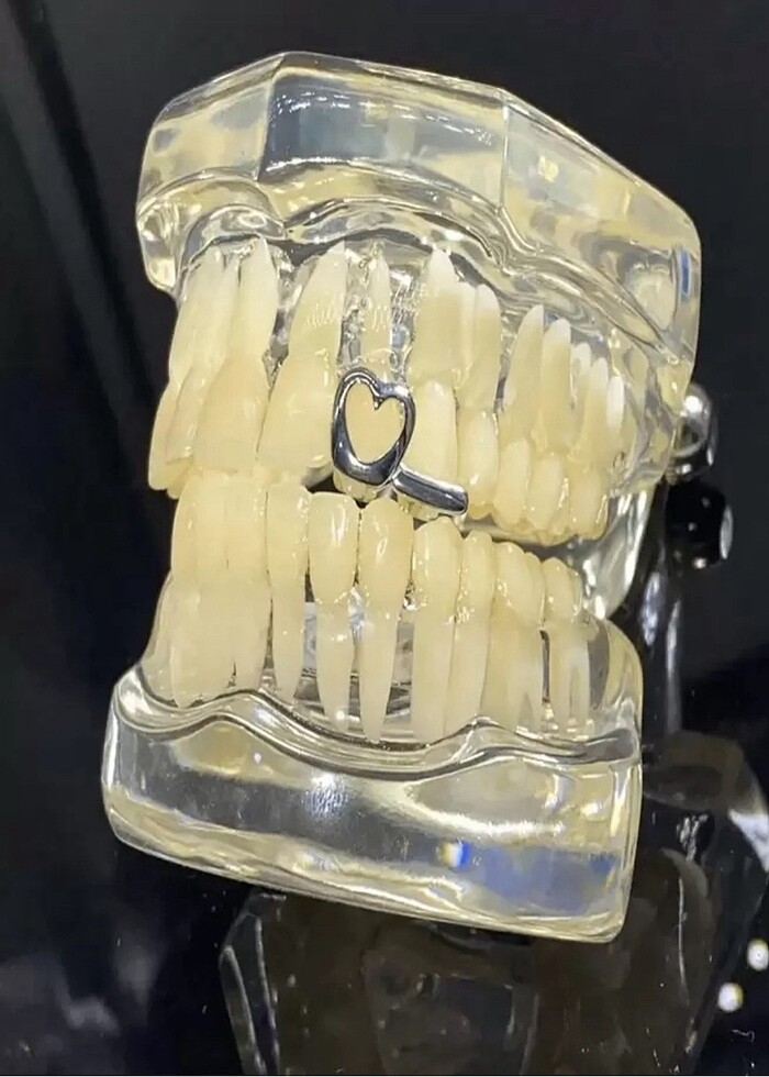 Y2k Hip Hop Gümüş Rengi Kalpli İkili Tooth Grillz Gems Diş Taşı - Görsel 2