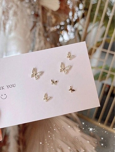 Beden Aurora Butterflies- Üçlü Gold Rengi Kelebekli Küpe Seti