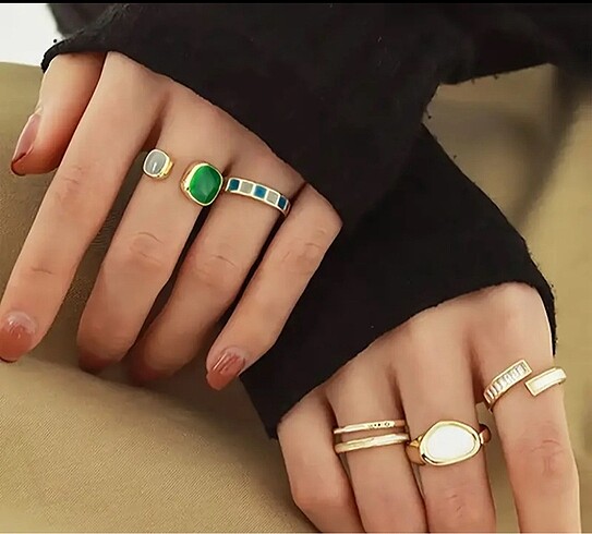 Beden Kadın Gold Renk Yüzük Seti Tasarım Sedef ve Yeşil Mineli 6 Parça