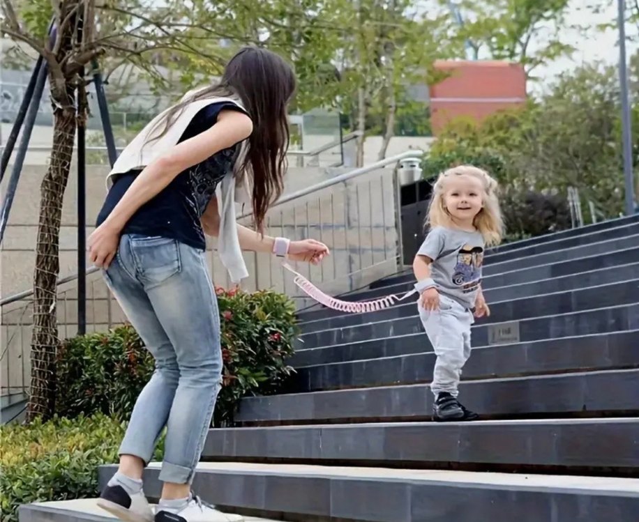 Kilitli Anti Kaybolma Önleyici Ebeveyn Çocuk Bağlayıcı Bileklik - Görsel 2