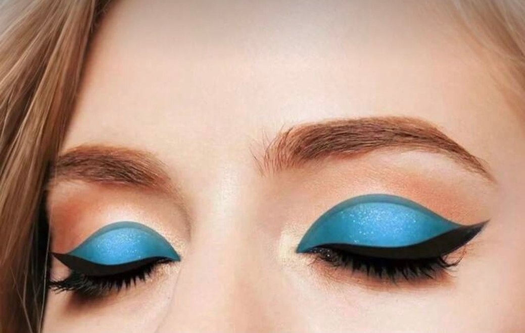 Eyeliner,Far &Kirpik Sticker Seti ve Hediye Kirpik Takma Aparatı - Görsel 2