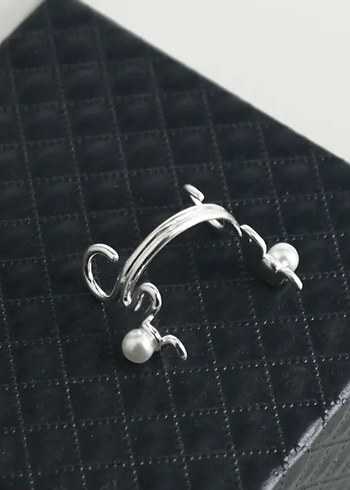 Beden beyaz Renk Nakışlı Boncuklu Minimalist Gri Beyaz Burun Piercing