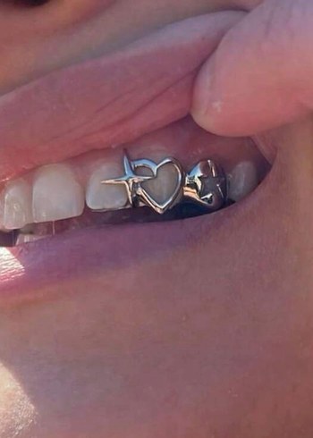 Altın Renkli Tokalı Kadın Piercing - Görsel 6