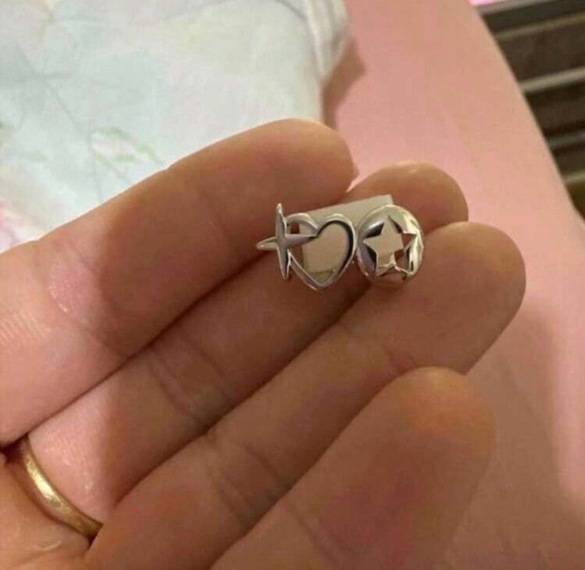 Altın Renkli Tokalı Kadın Piercing - Görsel 4