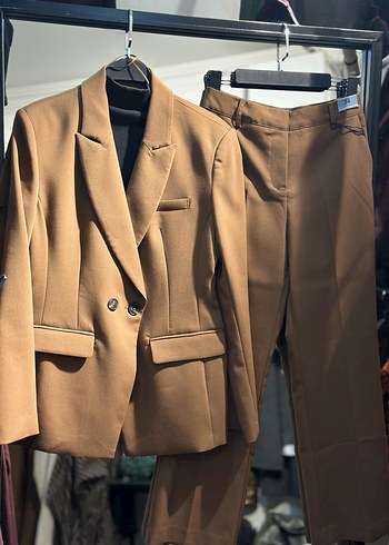 Tarçın Renk Belden Oturtmalı Blazer - Görsel 6