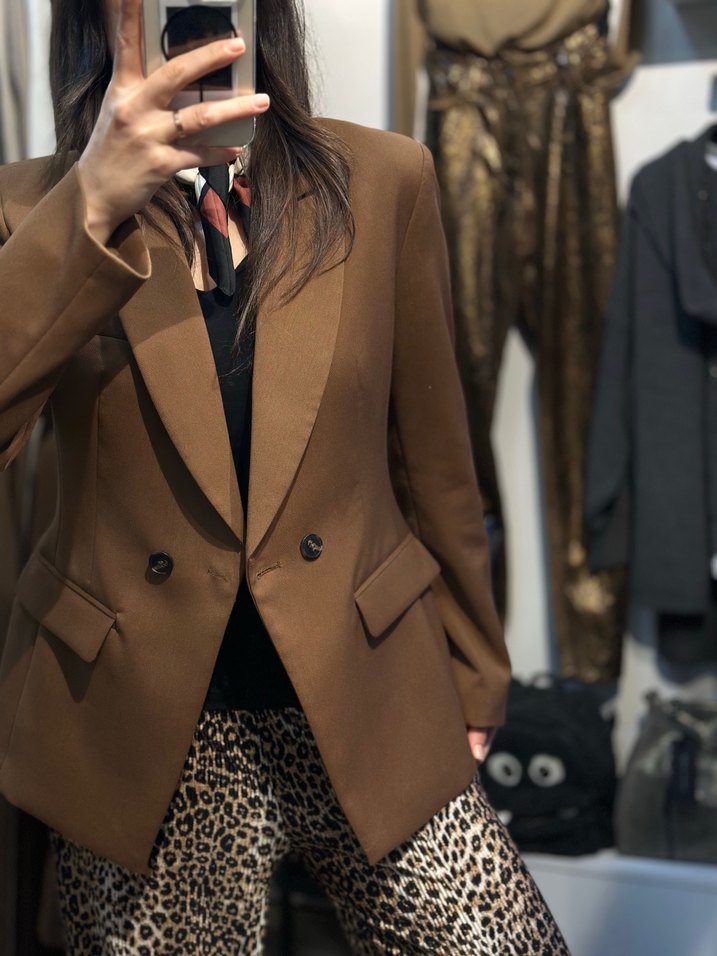 Tarçın Renk Belden Oturtmalı Blazer - Görsel 5