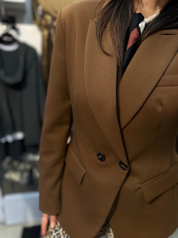 Tarçın Renk Belden Oturtmalı Blazer - Görsel 4