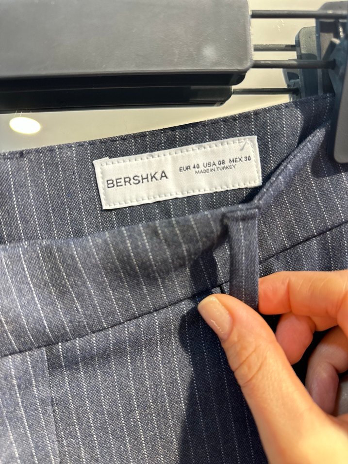 Gri Çizgili Lacivert Kemerli Kadın Pantolon - Görsel 3