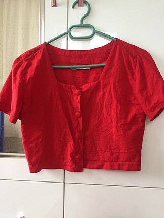 Kırmızı gömlek