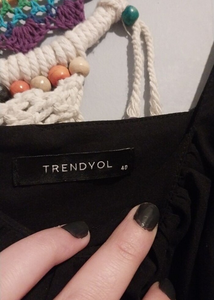 Bel dekolteli siyah elbise yılbaşı - Görsel 4