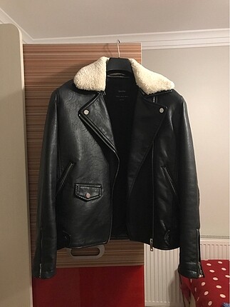 Bershka kürklü deri ceket