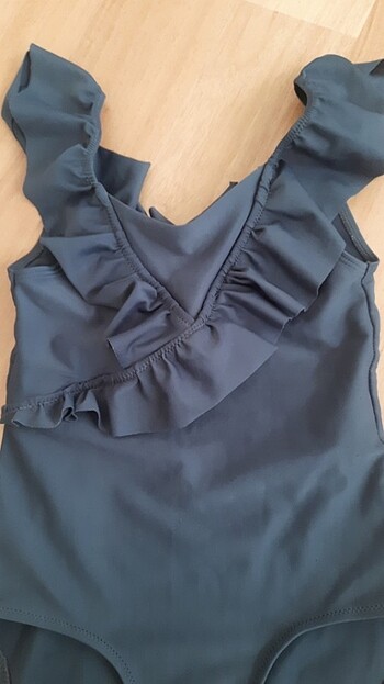 5 Yaş Beden H&M çocuk mayosu