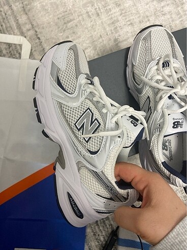 36 Beden beyaz Renk NEW BALANCE 530 ORJİNAL migrostan